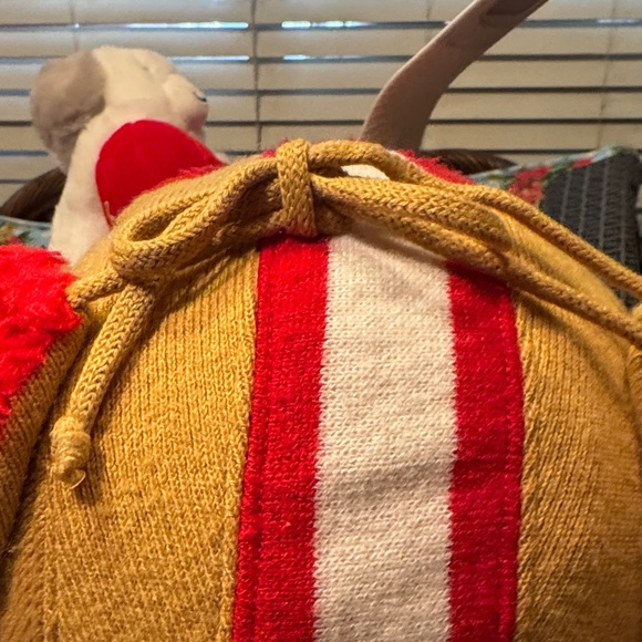 NFL 49ers Red Furry Hat - Picture 5 of 14